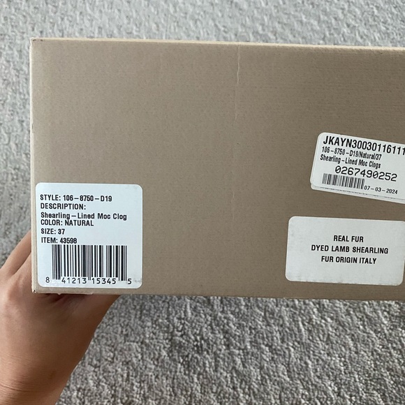 Jenni Kayne Shearling-Lined Moc Clogs - Picture 7 of 16